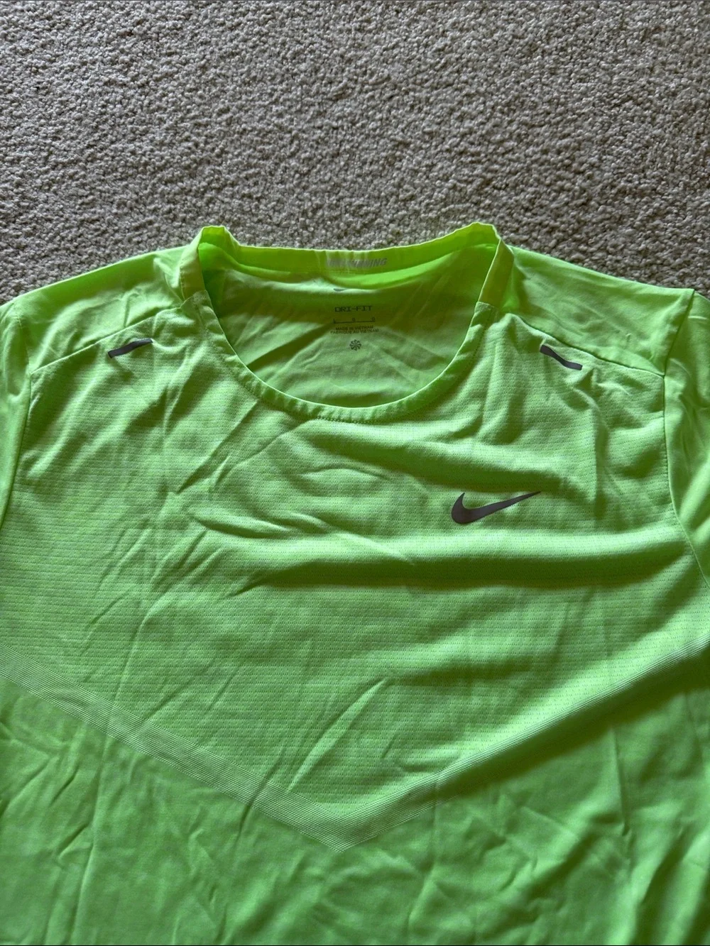 Nike Men’s Bright Lime Short Sleeve Athletic Tee